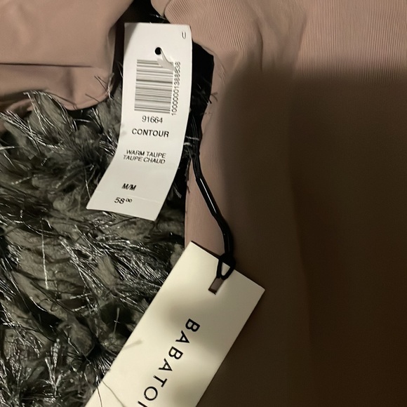 Babaton Contour V-neck Henley Longsleeve Bodysuit Warm Taupe Size small - Picture 6 of 8